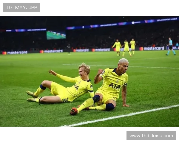 巴黎5-3热刺战术分析：维蒂尼亚戴帽演绎进攻多元