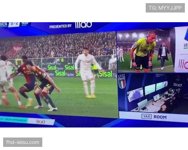 关键判罚:VAR长时间介入检查点球,导致比赛中断近五分钟 关键判罚:VAR长时间介入检查点球,导致比赛中断近五分钟